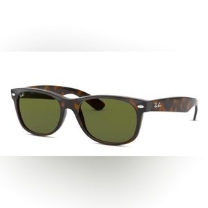 Ray-Bans New Wayfarer Style